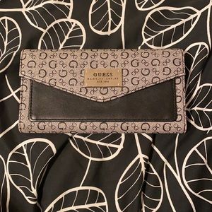 -guess wallet